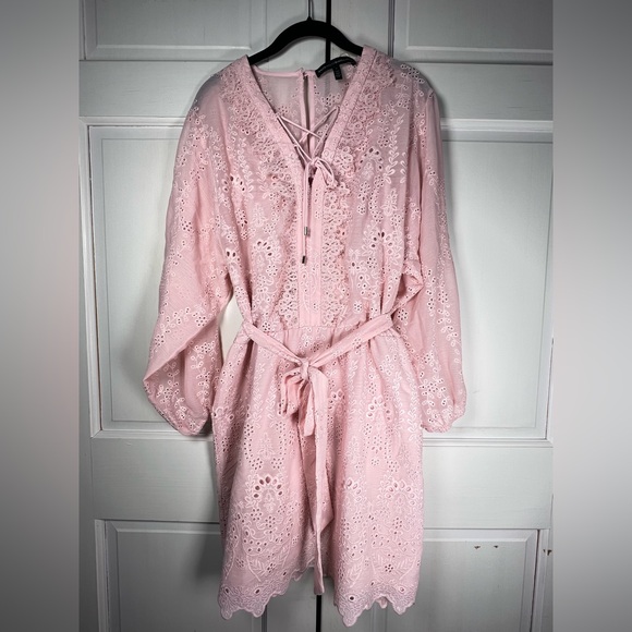 WHBM Pastel Pink Eyelet Lace Dress V-Neck Tie String Puff Sleeves Size S - Picture 2 of 8